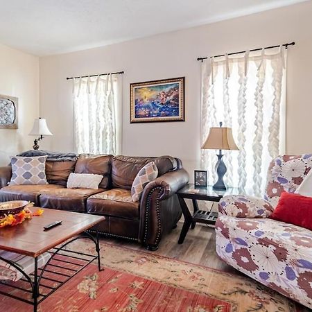Cottage In The Falls, 2 B, 2 Bath, Fireplace Cuyahoga Falls Eksteriør billede